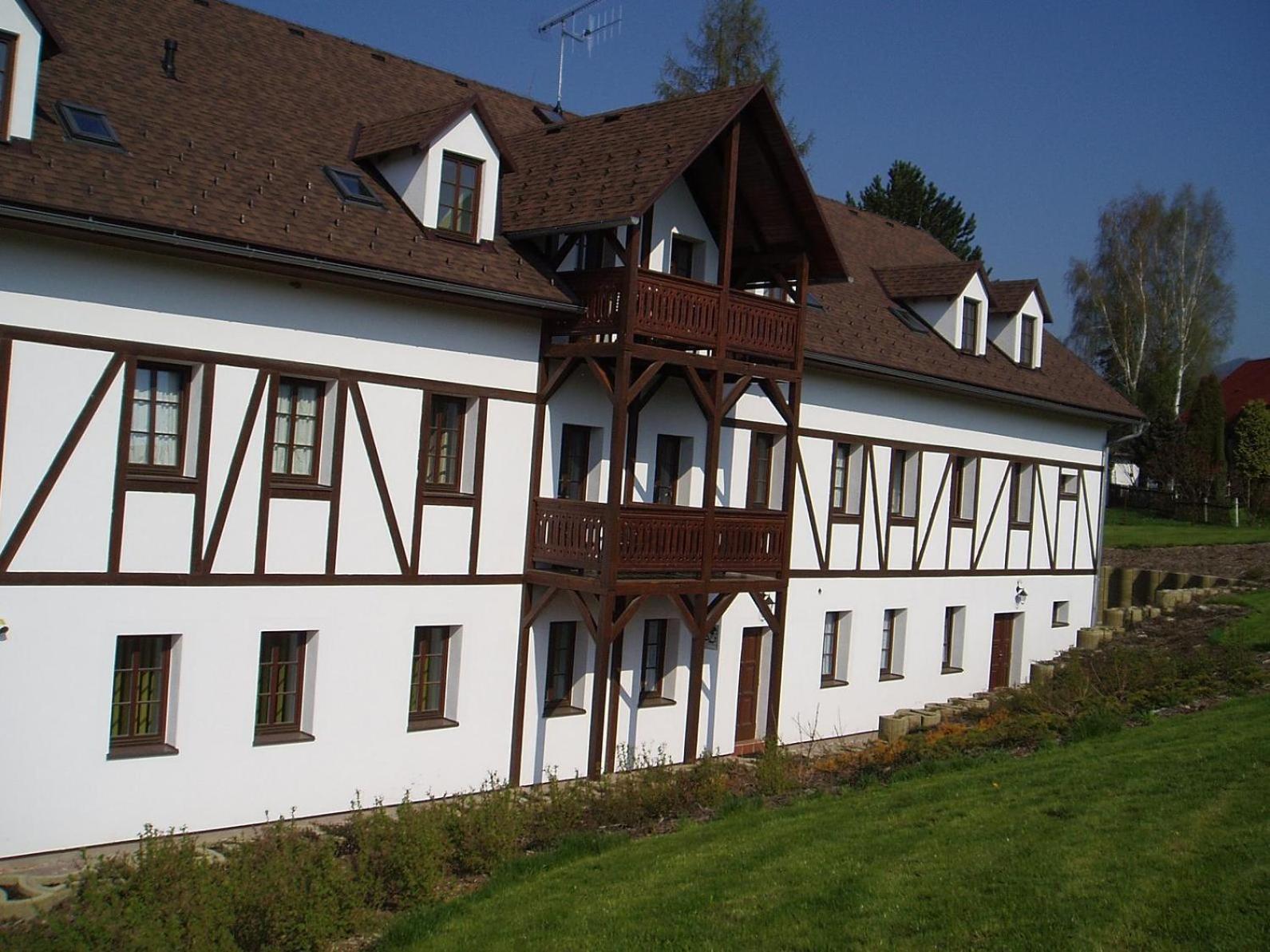 Restaurace A Penzion Ceska Hospoda Hermanice  Bagian luar foto